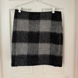 Talbots Plaid Black and Gray Fuzzy Winter Skirt